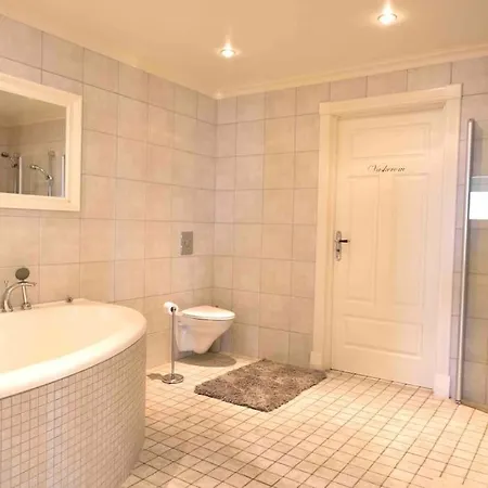 Freya With Stunning Sea View Villa Kristiansund