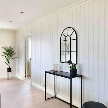 Freya With Stunning Sea View Villa