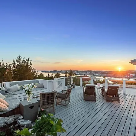 Freya With Stunning Sea View *