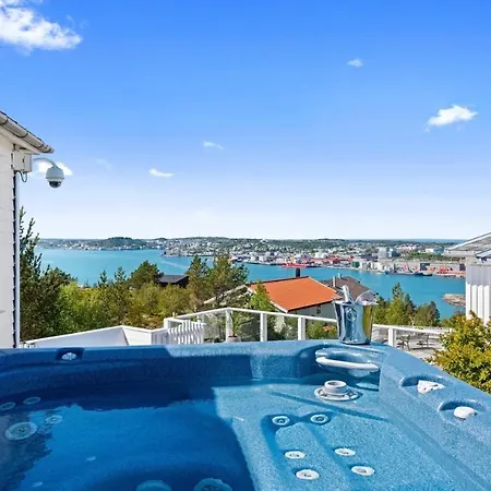 Freya With Stunning Sea View * Kristiansund